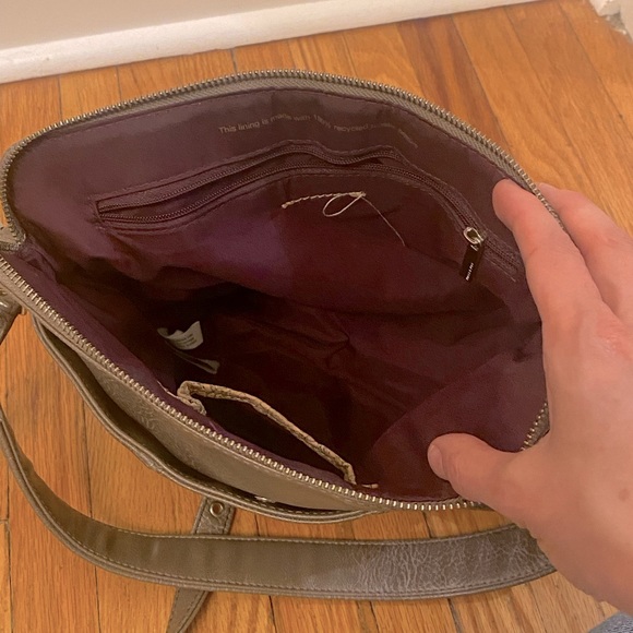 Matt & Nat Crossbody Purse - Picture 4 of 8